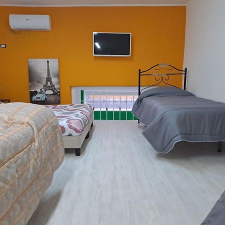 Apartamento Napoli Charme Exterior foto