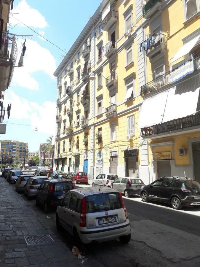 Apartamento Napoli Charme Exterior foto